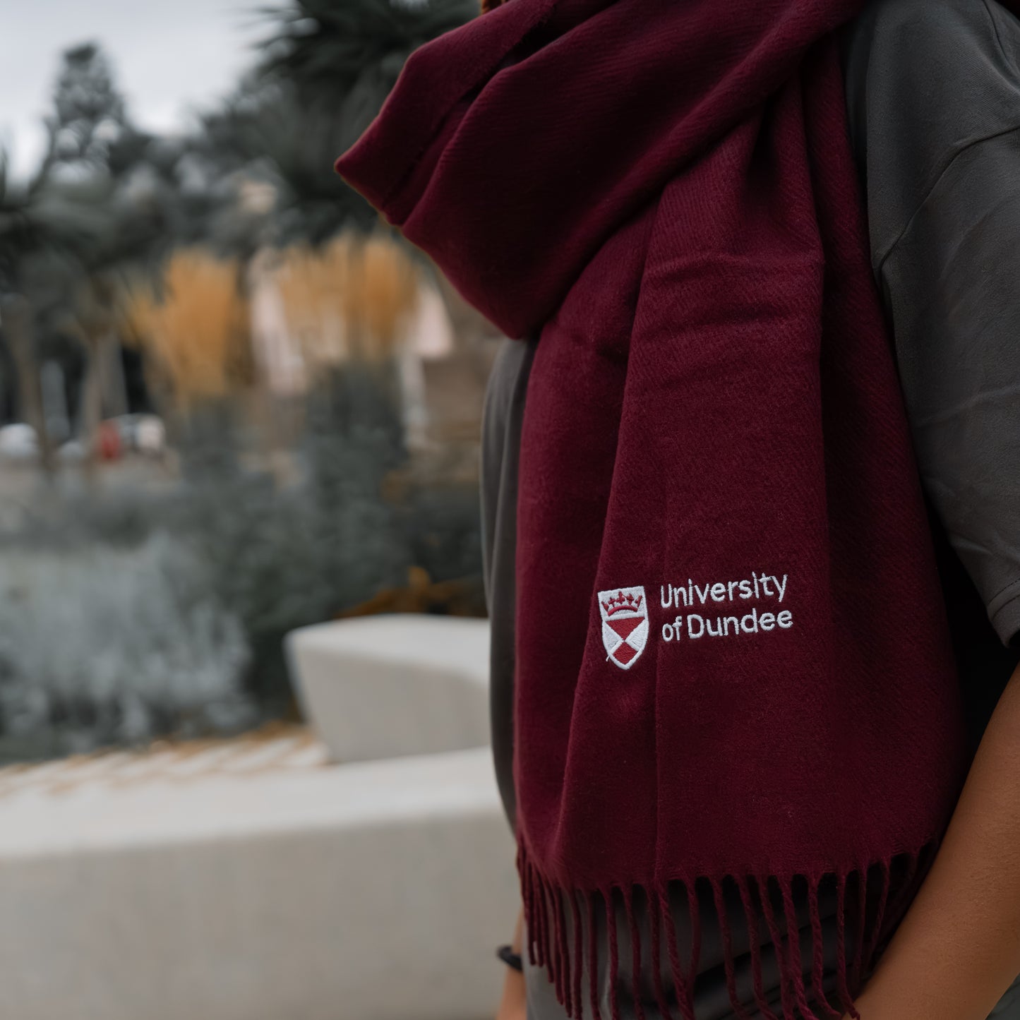 University of Dundee Scarves